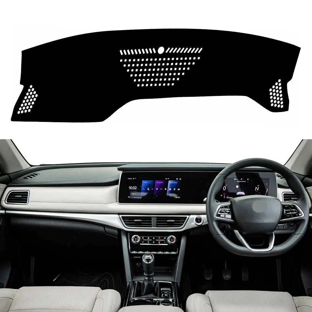 Mahindra XUV700 2021-2026 Car Dashborad Cover